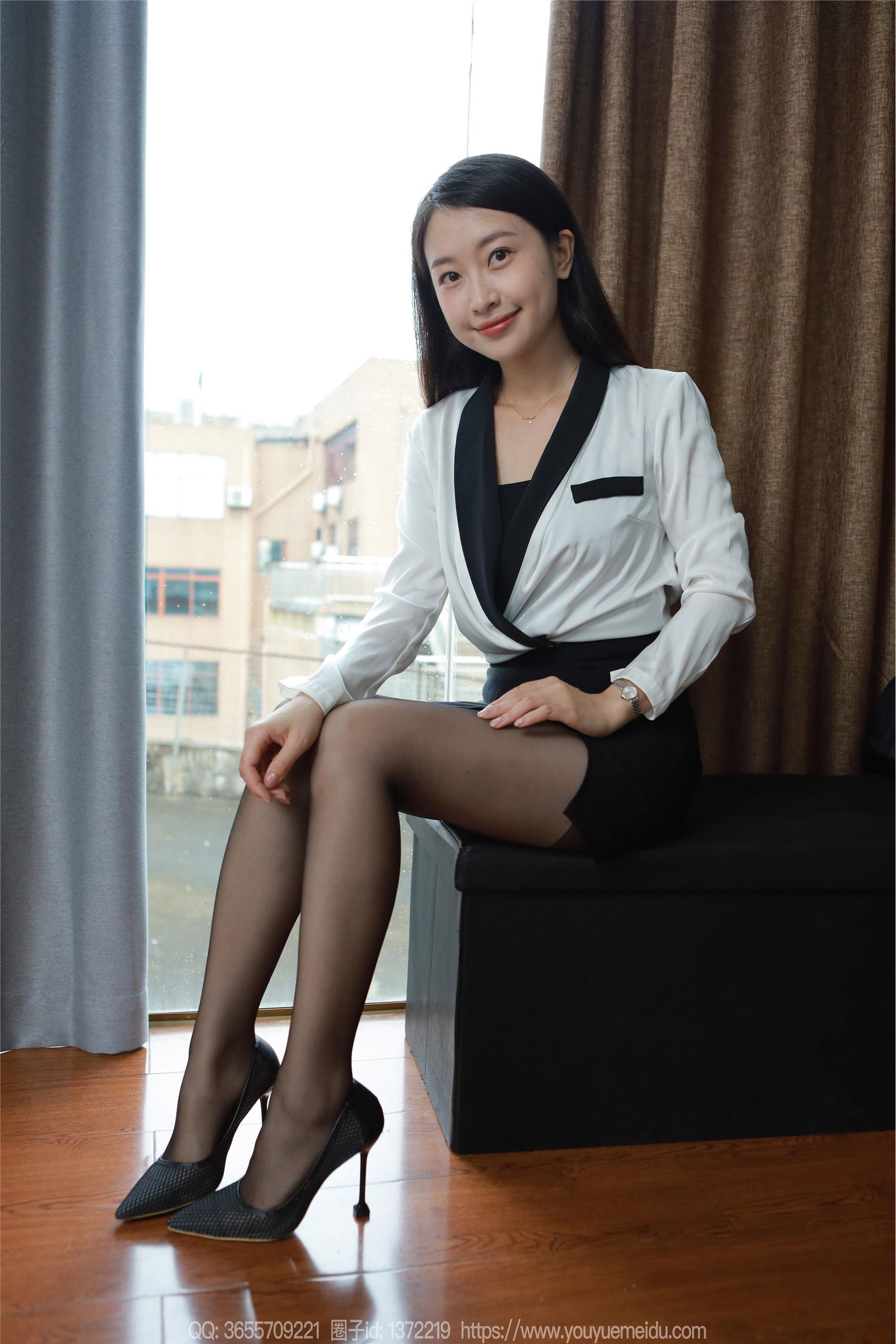 IESS异思趣向  2024.09.05 丝享家 1838 小婕《黑白职业装（上）》